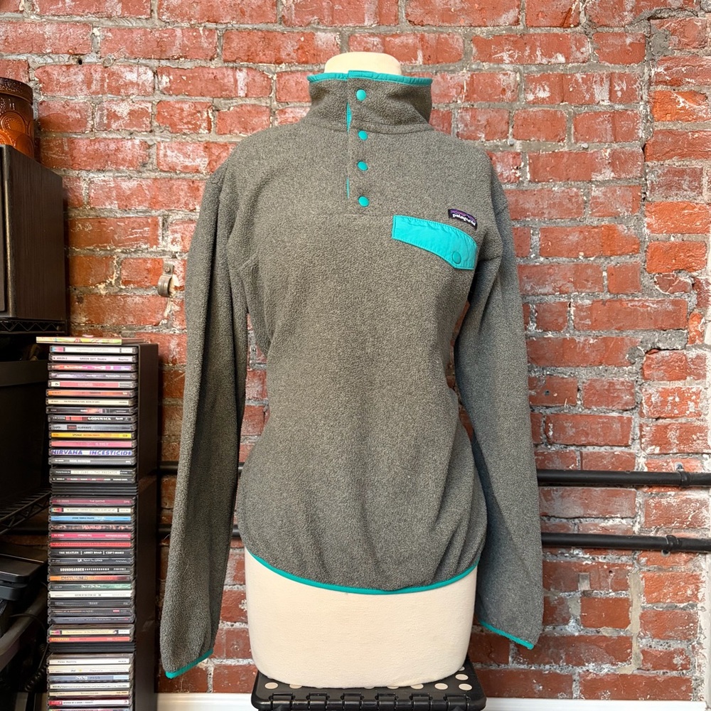 Patagonia Synchilla Fleece in Gray and Teal